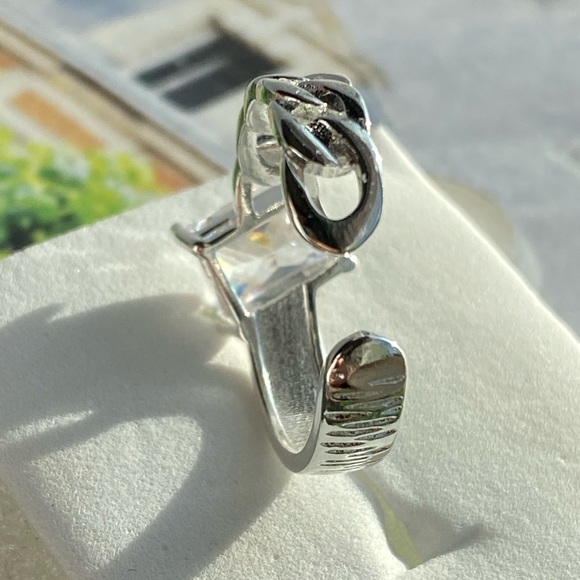 Sterling silver ring with stone 💍💎✨ - Picture 5 of 8